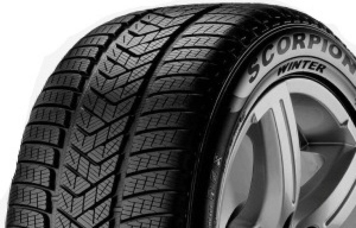 Pirelli SCORPION WINTER R-F MOE 235/55R19 101H